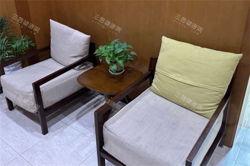 上海虹橋醫(yī)院私密科休息區(qū) 上海虹橋醫(yī)院私密科休息區(qū)