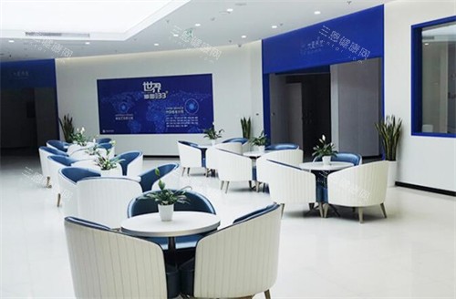 成都大麥植發(fā)等候區(qū)環(huán)境 成都大麥植發(fā)等候區(qū)環(huán)境