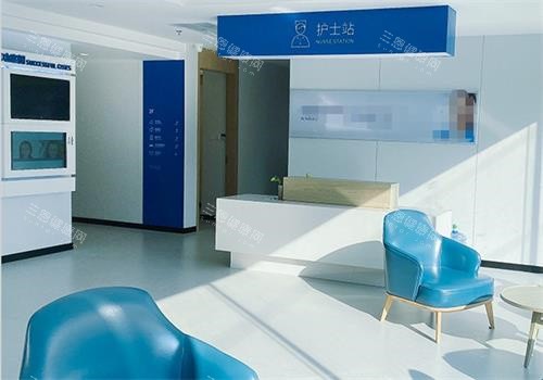 成都大麥植發(fā)護(hù)士站 成都大麥植發(fā)護(hù)士站