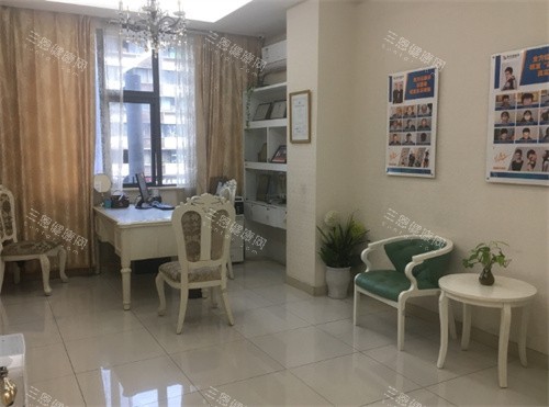 成都大麥植發(fā)面診處 成都大麥植發(fā)面診處