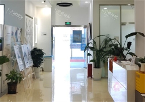 昆明青絲植發(fā)環(huán)境 昆明青絲植發(fā)環(huán)境