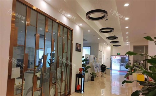 昆明青絲植發(fā)環(huán)境一欄 昆明青絲植發(fā)環(huán)境一欄