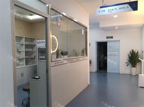 西安科大植發(fā)室內(nèi)環(huán)境