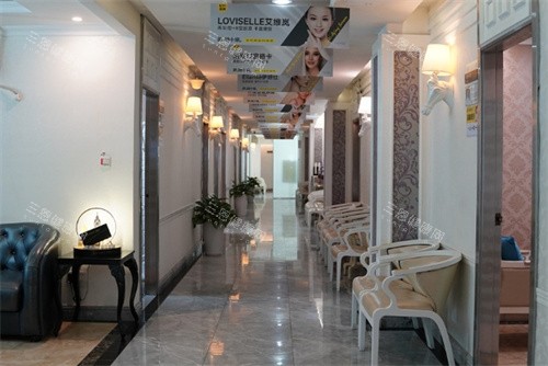 深圳陽光醫(yī)療美容微整科走廊