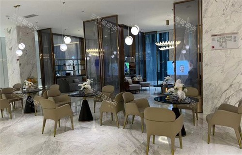 成都米蘭柏羽整形等候區(qū)